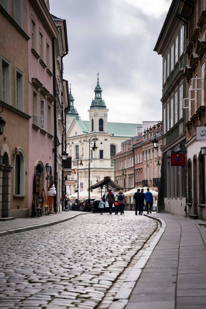 Traveletty - Best Free Travel Apps - Cobblestone alley in town