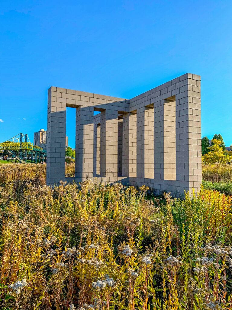 Traveletty - Museums and Art Galleries - A modern and abstract sculpture  in a free public park called Minneapolis Sculpture Garden
